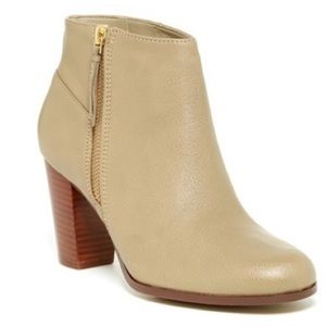 Cole Haan Davenport Bootie in Summer Khaki